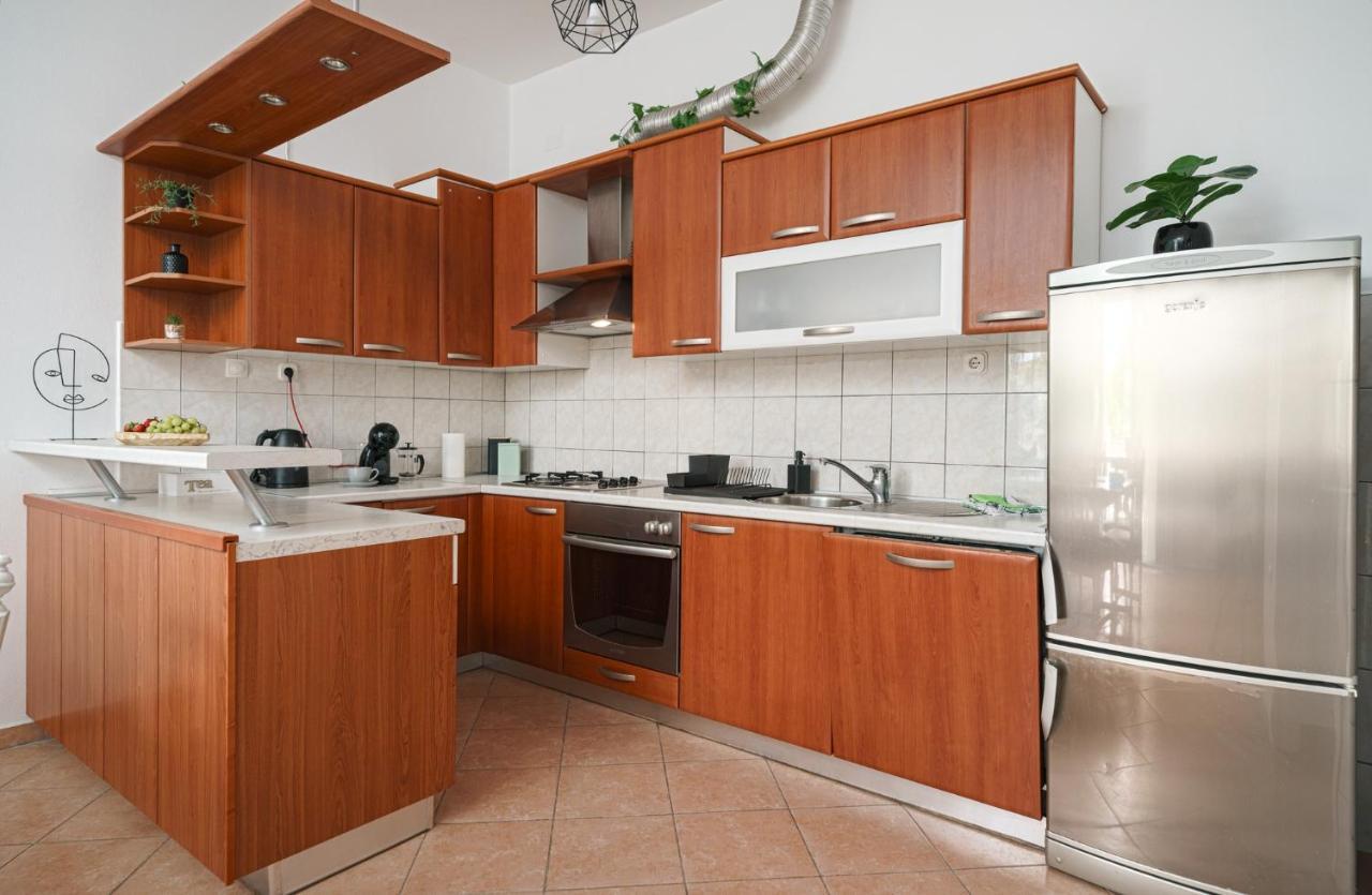 Apartman Rusula Vodice Eksteriør billede