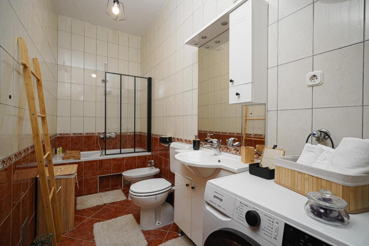 Apartman Rusula Vodice Eksteriør billede